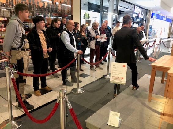 Innungsbesuch beim Landesgestaltungswettbewerb "Die Gute Form"